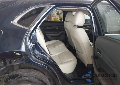 2020 Mazda Cx-30 Premium Package z USA, uszkodzony, nr VIN 3MVDMBEM5LM107283